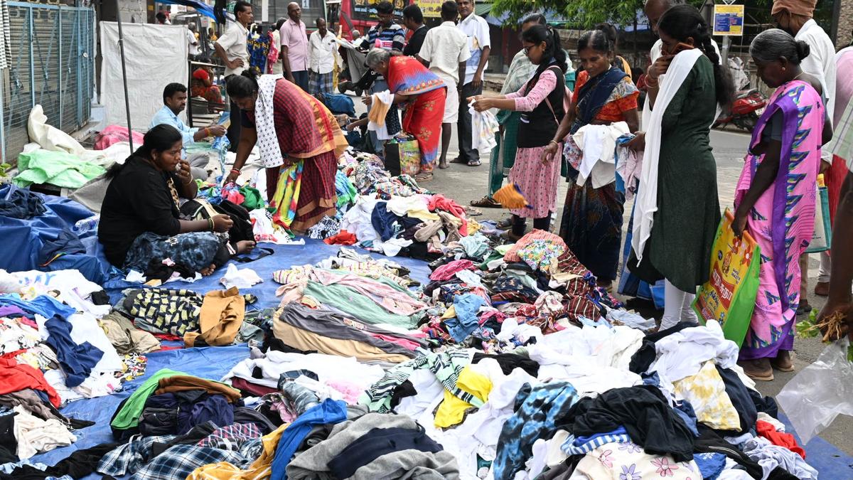 Sale of cotton garments picks up in Erode