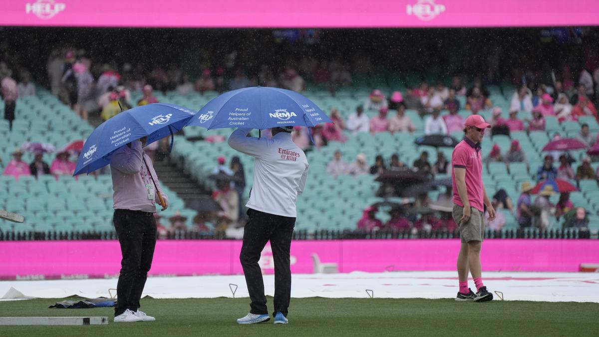Aus vs SA 3rd Test | Rain washes out Day 3, dampening Australia's hopes of series sweep