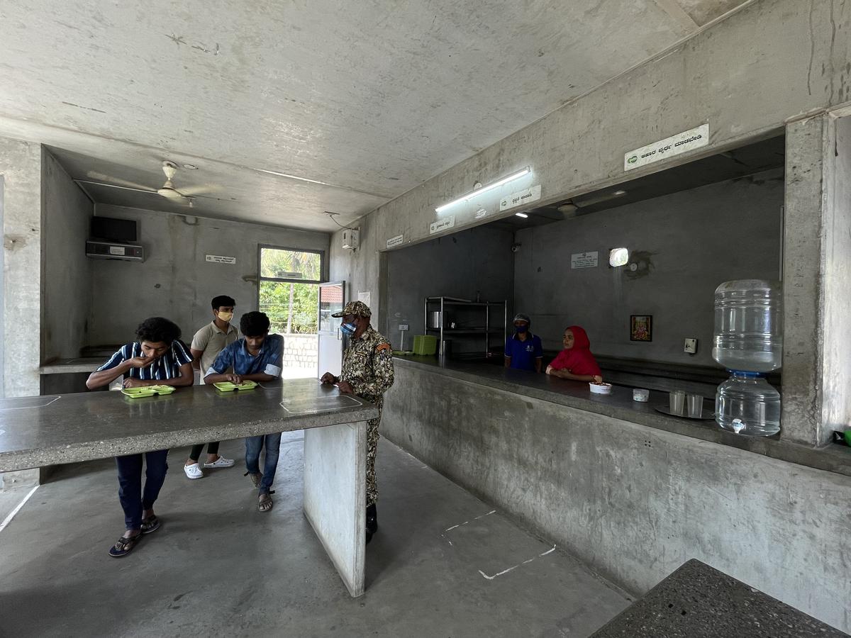 A file photo of people having food in the Indira Canteen at Ganganagar in Bengaluru. According to officials in the BBMP, the popularity of Indira Canteens has come down. A file photo of people having food in the Indira Canteen at Ganganagar in Bengaluru. According to officials in the BBMP, the popularity of Indira Canteens has come down.