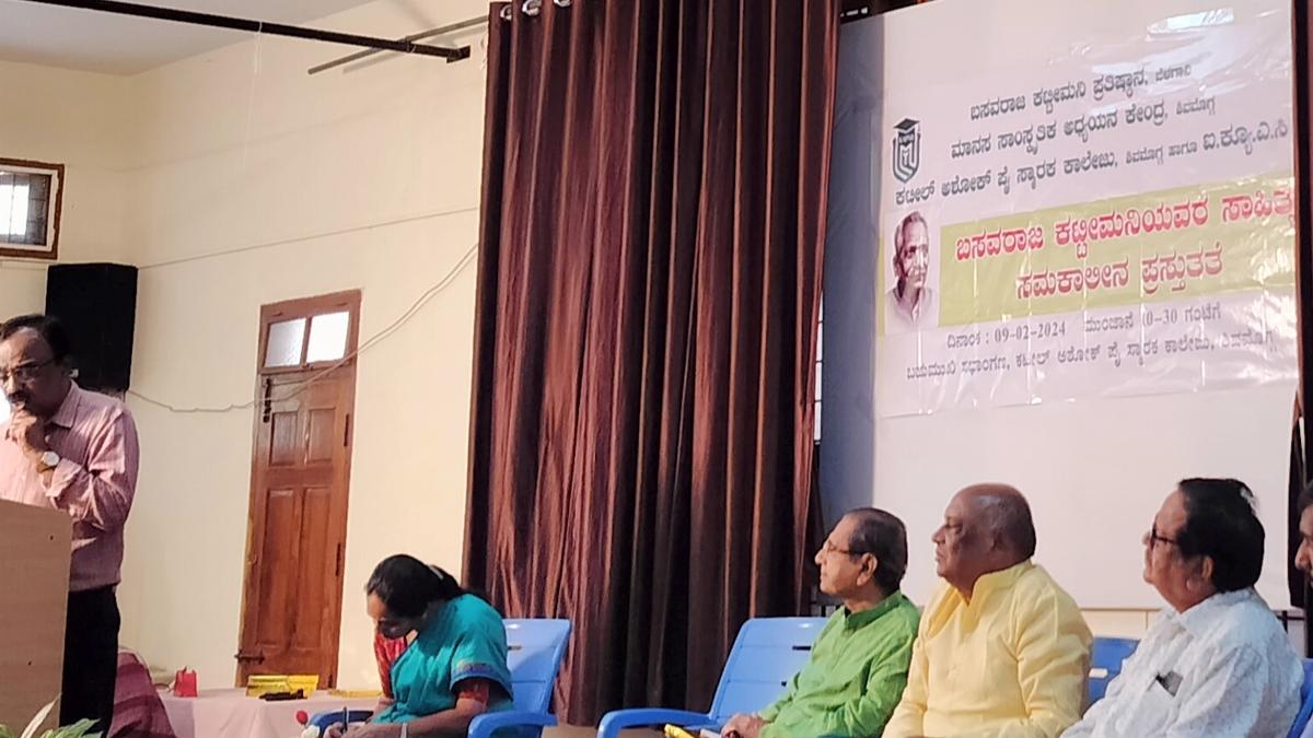 Basavaraj Kattimani responded to his time through his novels, says Nataraj Huliyar