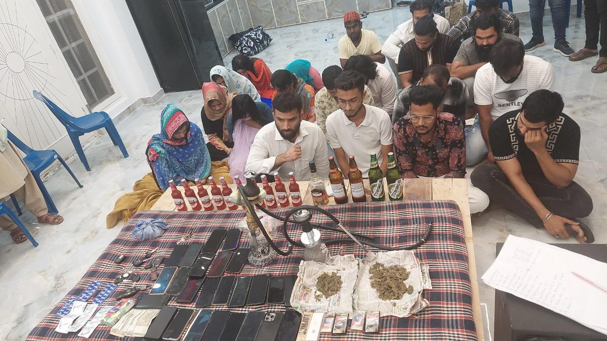 Rave party at Moinabad farmhouse: 15 held, drugs and liquor seized