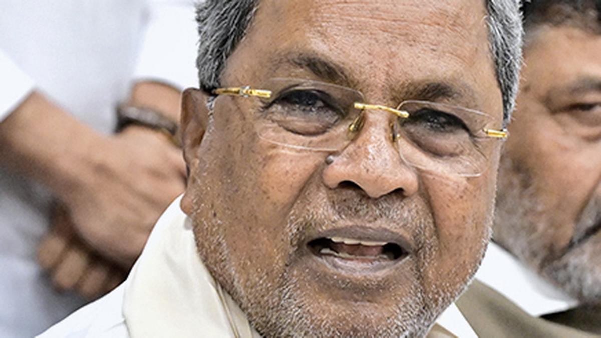 Karnataka Chief Minister urges Naxals to surrender and join mainstream