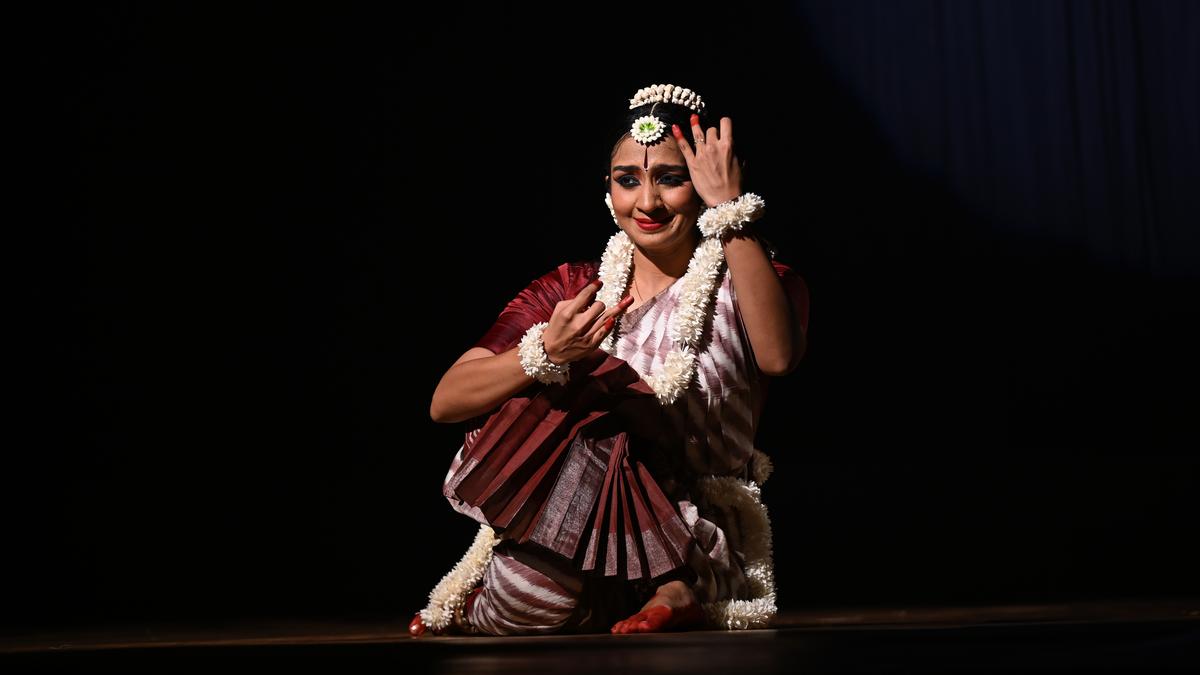 At Natyarangamâs annual festival dancers showed how seasons can influence choreography