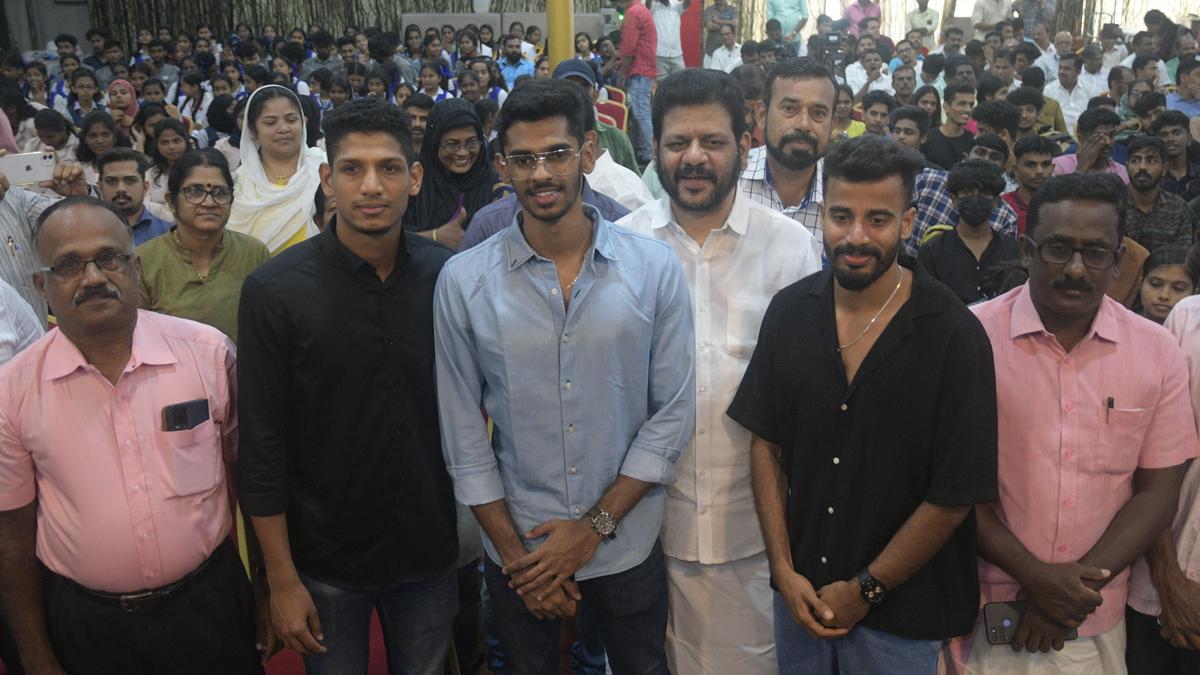 Change attitude towards achievers: Sreekandan