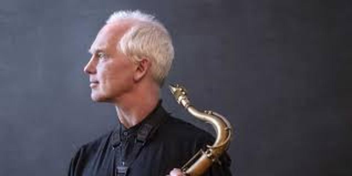 In Carl’s latest album A Different Light, a piece called ‘Sanyog’ has a strong Indian element In Carl’s latest album A Different Light, a piece called ‘Sanyog’ has a strong Indian element