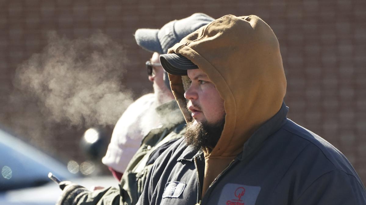 Deep freeze grips U.S. as winter 'bomb cyclone' looms ahead of holiday weekend