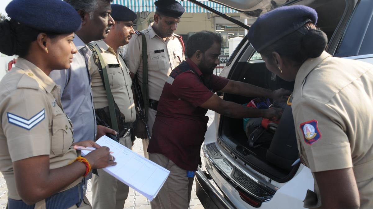 Erode (East) bypoll | Unaccounted for cash, liquor, worth over ₹65 lakh, seized so far