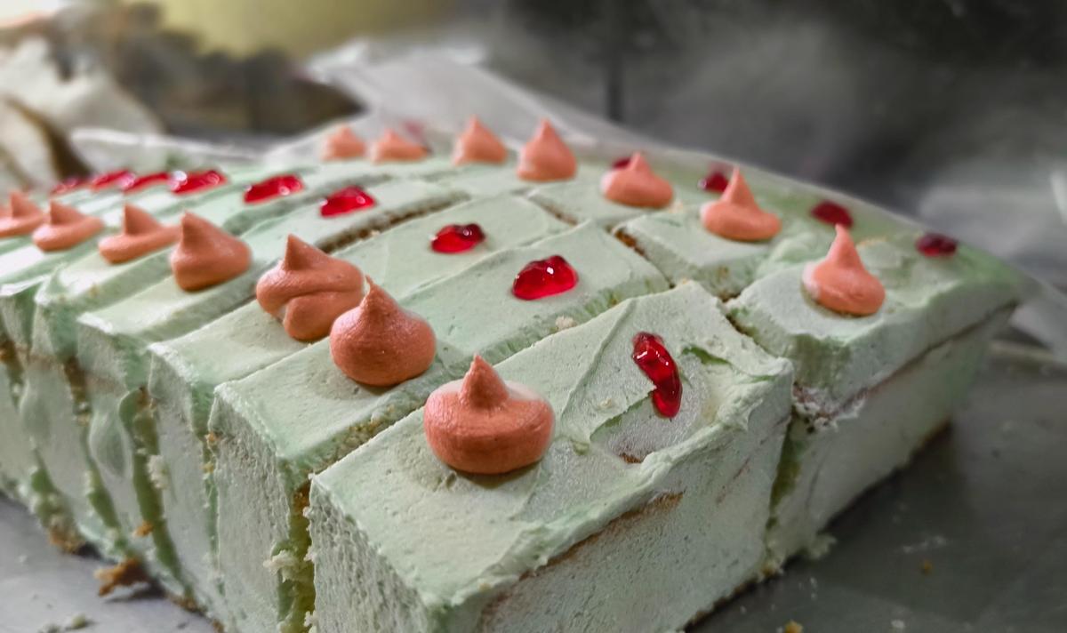Fresh cream cakes arranged at Sri Muthu Eshwaran Bakery and Sweets in Madurai. 