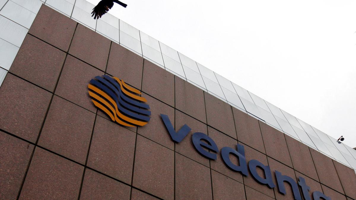 Vedanta ordered to pay Cairn UK 9.4 million for delayed dividends