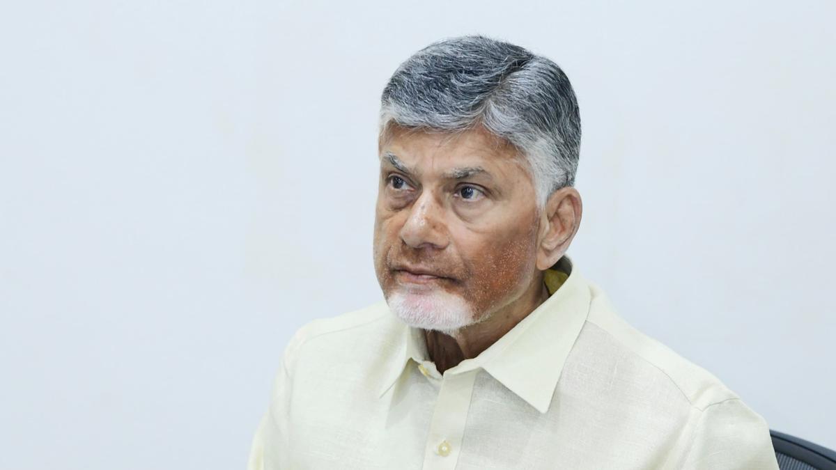 A.P. CM orders release of water into Jeedipalli reservoir under HNSS Project from July 15