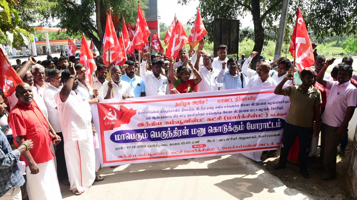 CPI(M) leads protests demanding pattas on government poramboke