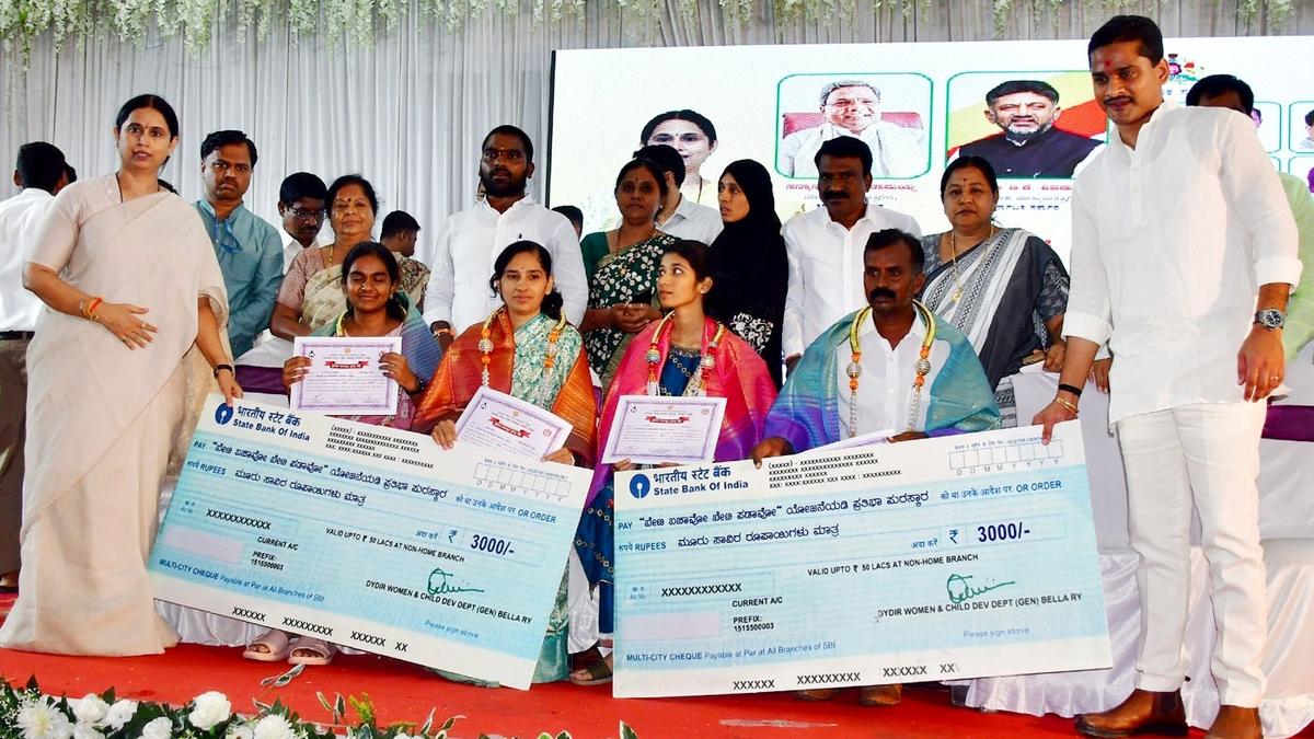 7,000 anganwadis will be upgraded, says Laxmi Hebbalkar