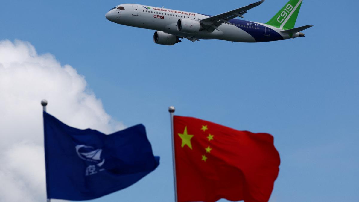 Made-in-China airliner seeks buyers at Singapore air show