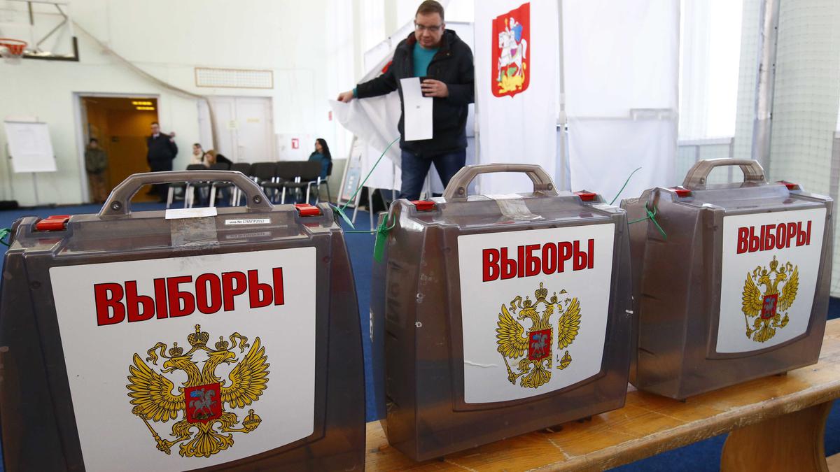 Russia says presidential vote to take place over three days