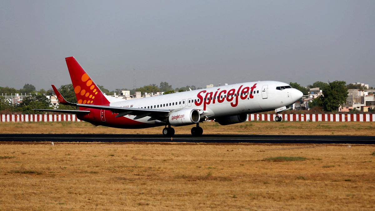 Pilots seethe over SpiceJet’s provident fund deposit lapses