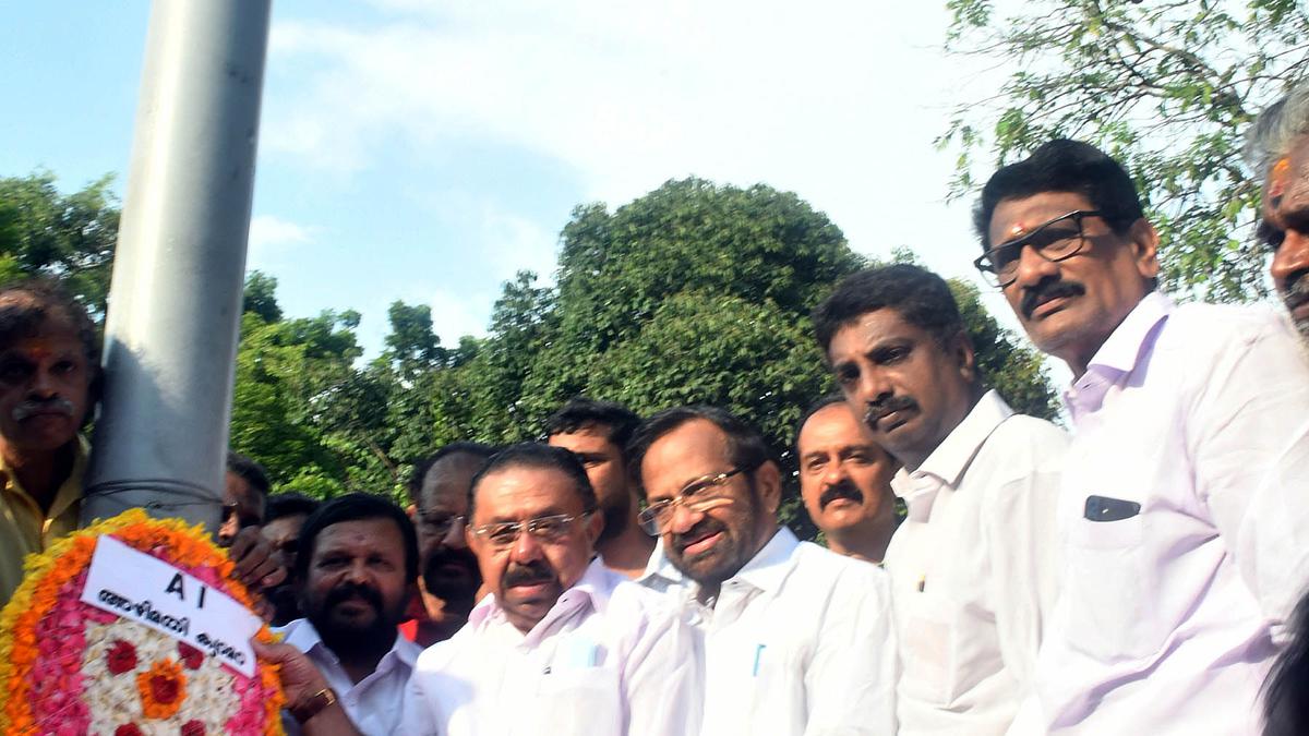 K-FON and AI camera avenues for corruption, says UDF