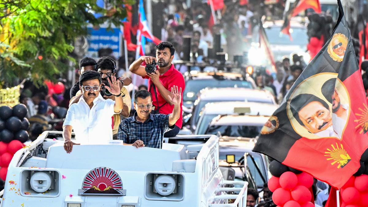 Kejriwal asks people of Tamil Nadu not to vote for NDA, says BJP has captured AIADMK