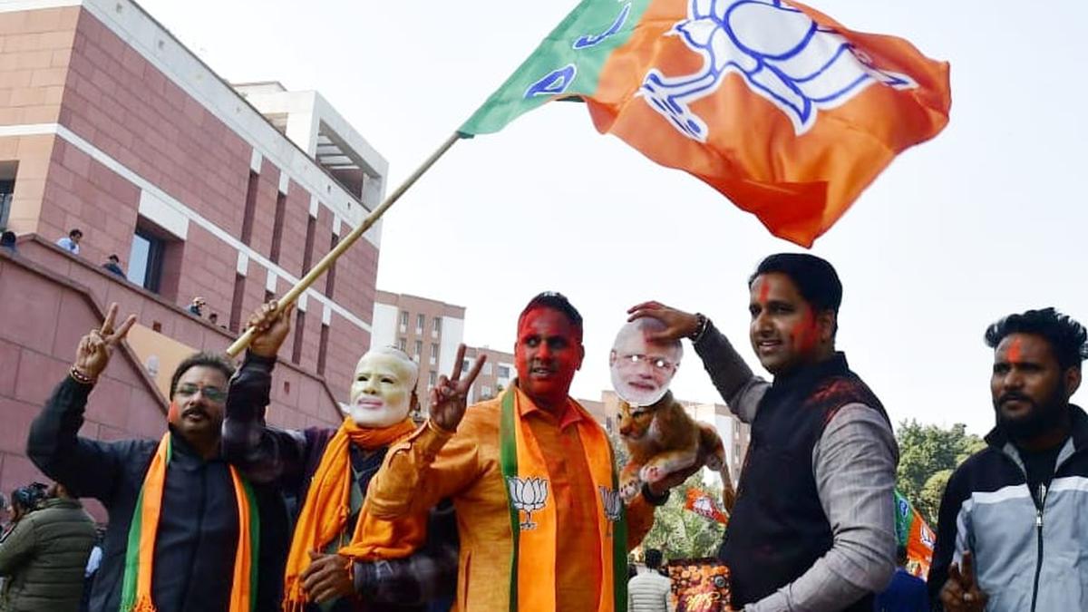 Gujarat election result live updates | Trends suggest BJP headed for a sweeping victory