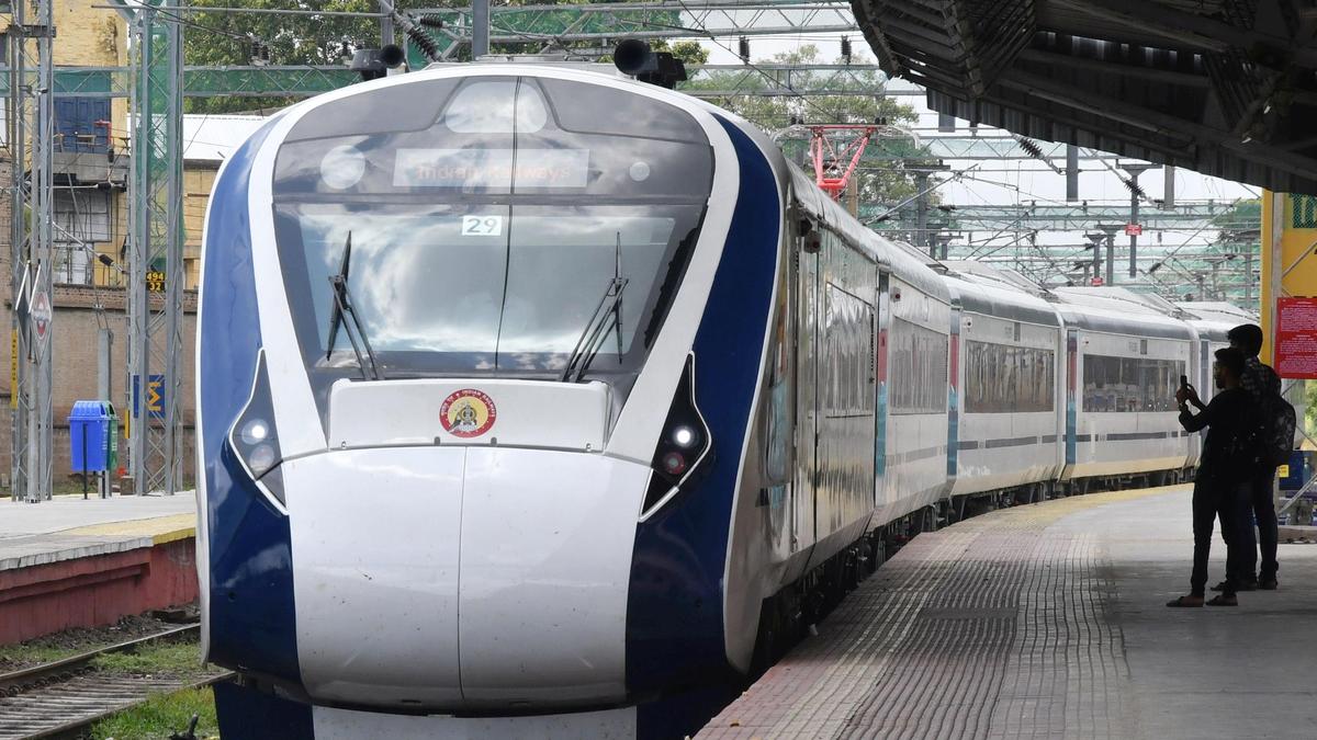 Soon, seating capacity of Vande Bharat Express to be doubled