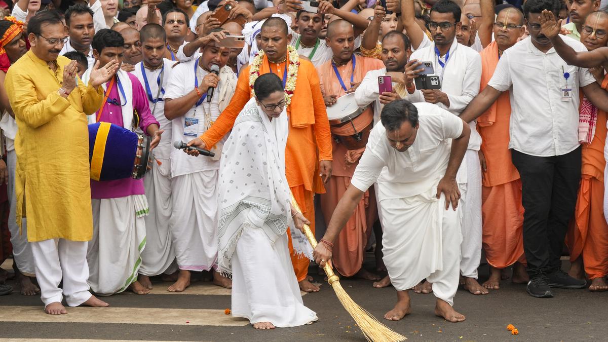 Digha Rath Yatra kicks off with political war over chariots between TMC and BJP