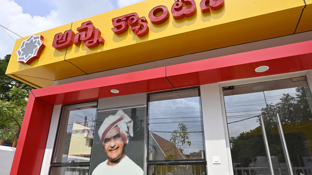 All set for inauguration of Anna Canteens in Andhra Pradesh on August 15