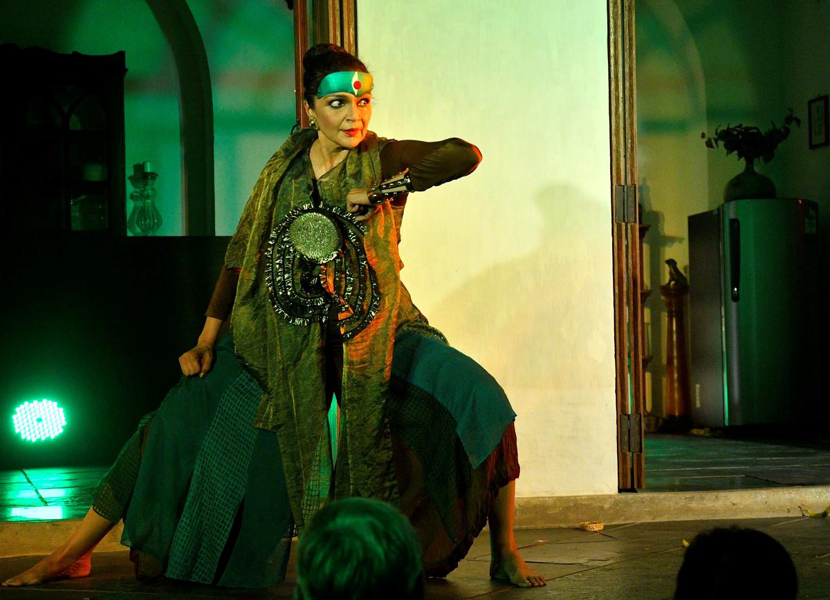 Dancer and choreographer Anita Ratnam performing a dance theatre solo at the Pondicherry Heritage Festival 2019