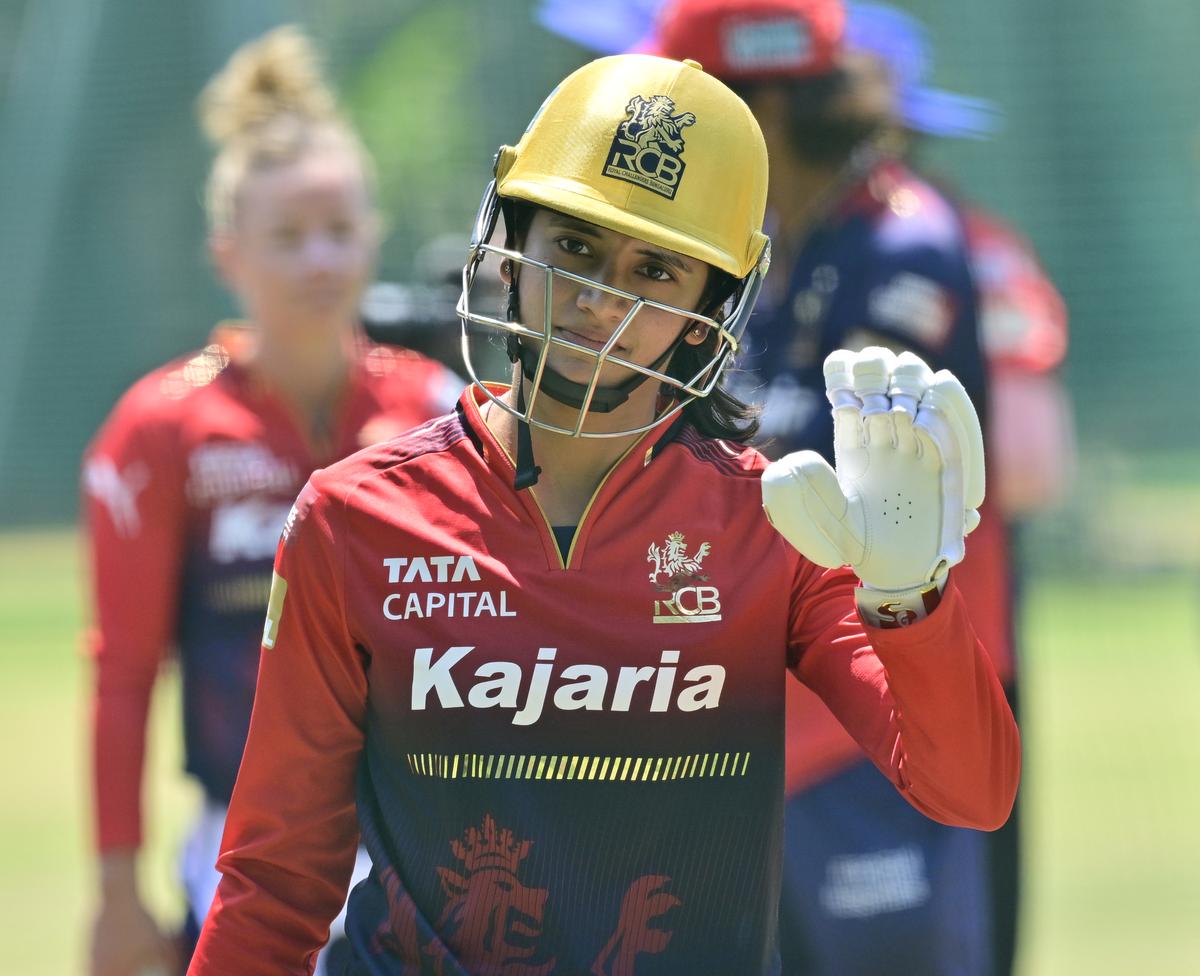 Royal Challengers Bengaluru captain Smriti Mandhana trains during the Women’s Premier League 2025.