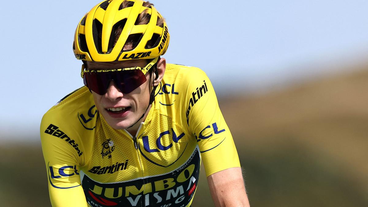 Defending champ Jonas Vingegaard fit to compete at Tour de France