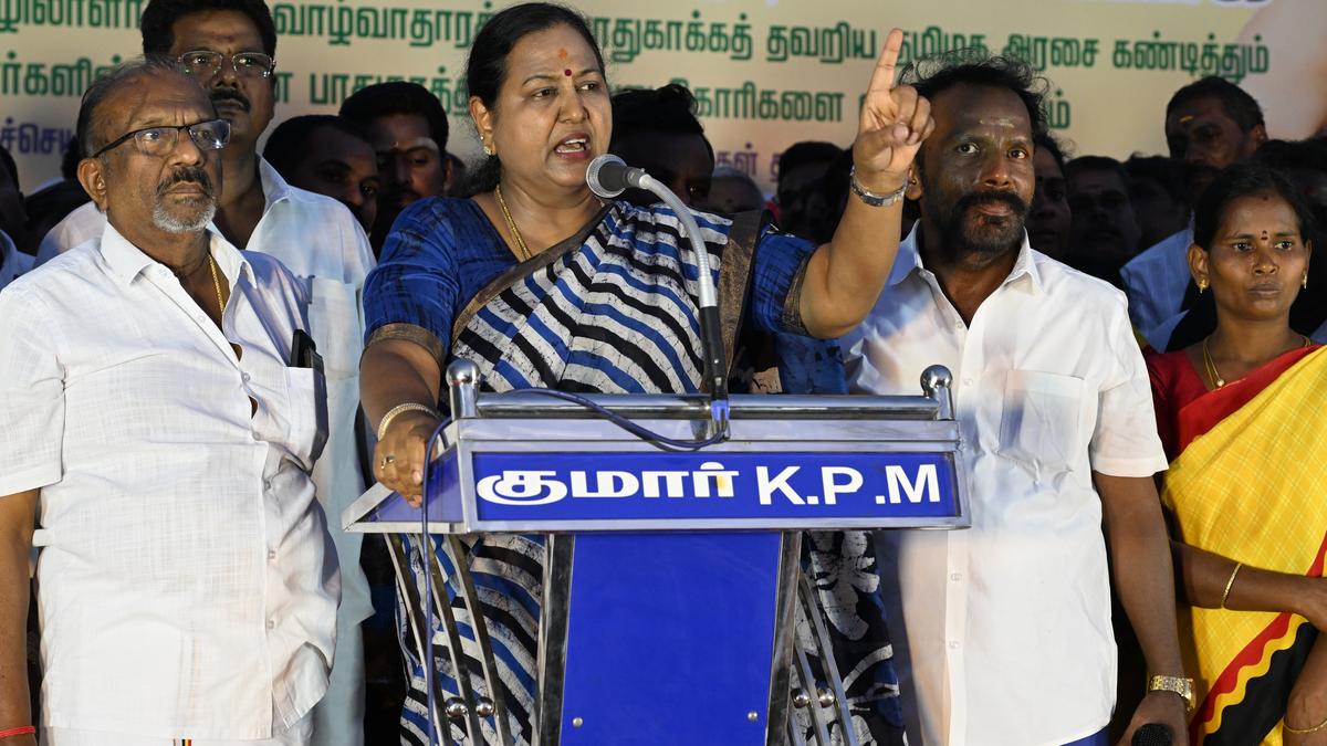 Premallatha Vijayakant demands ₹10,000 as relief per ration card holder