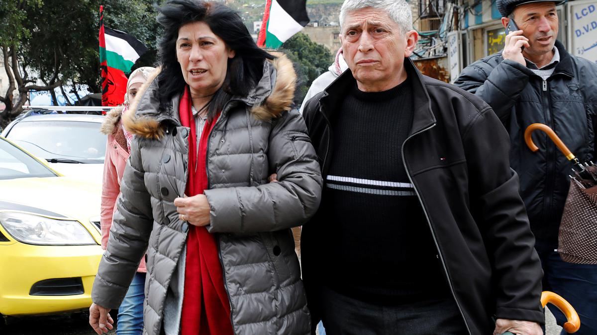 Israel Army arrests senior Palestinian lawmaker Jarrar