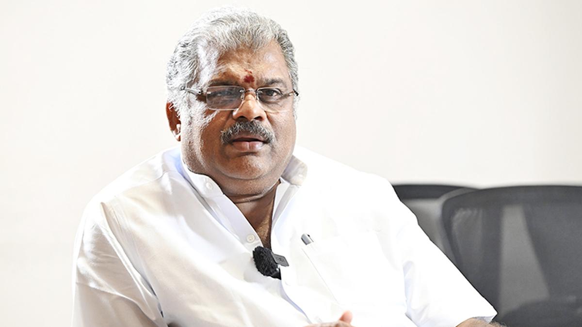 Vasan urges T.N. govt. to withdraw stamp duty hike