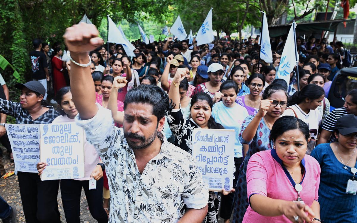 The striking nurses' demands include a basic monthly wage of ₹40,000, improved staffing levels and patient-caregiver ratio.