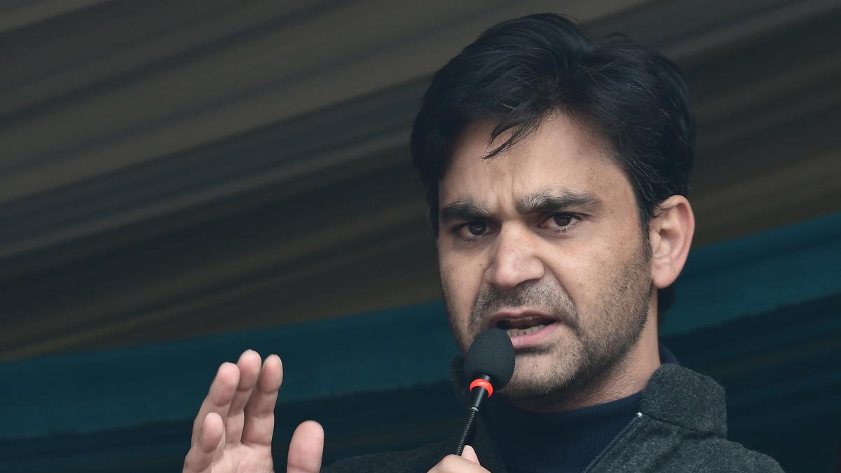 J&K Govt. move to end RBA category will dilute Kashmiri representation: PDP’s Waheed Parra