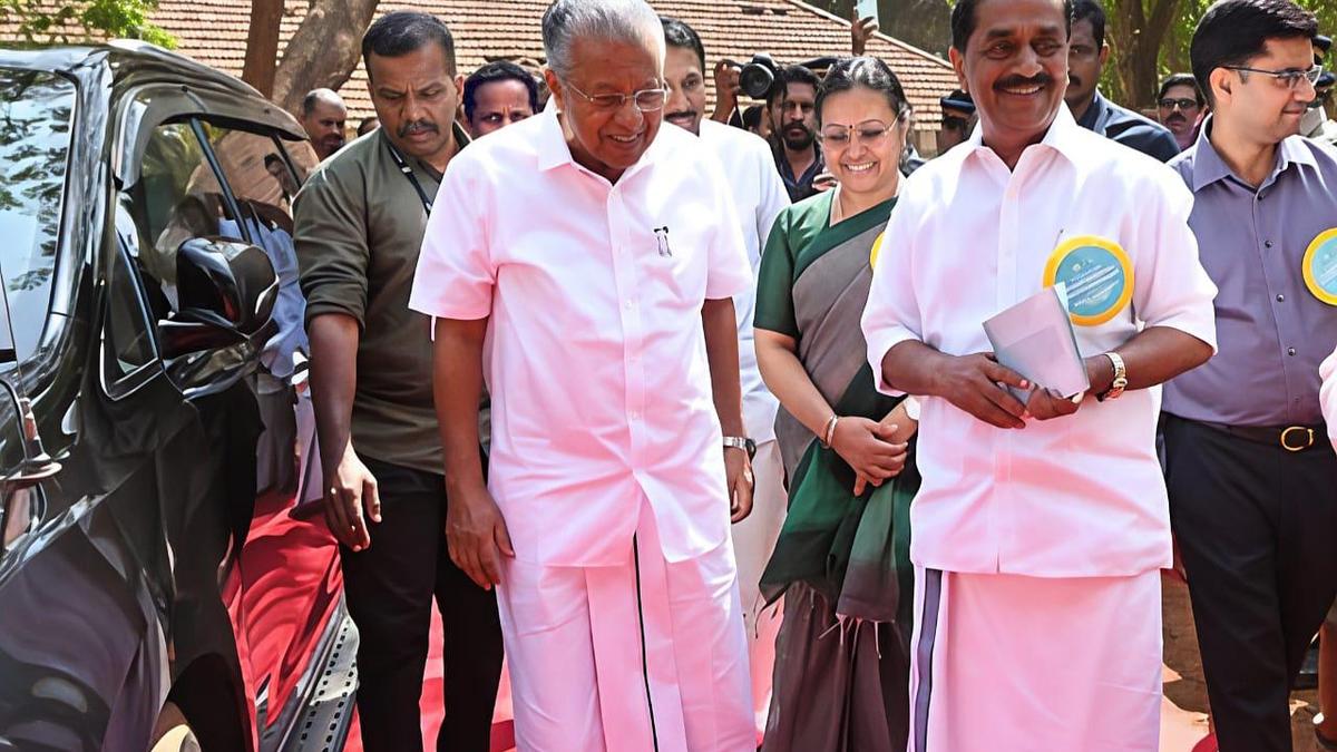 CM flags high cost of treatment in private hospitals in Kerala