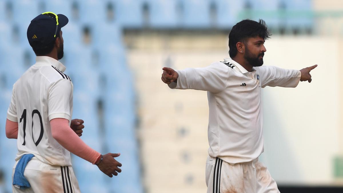 Irani Cup | Spinners rule the roost as Mumbai tightens its noose around RoI