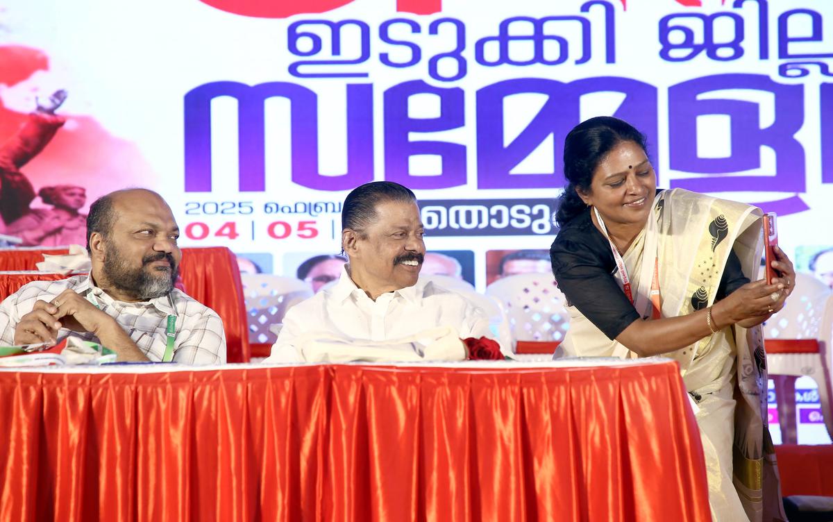 CPI(M) State secretary M.V. Govindan and Industries Minister P Rajeeve at the CPI(M) Idukki district conference in Thodupuzha.