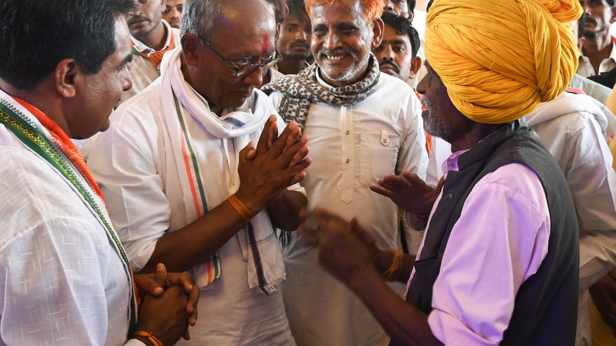 Back on his home turf for his last election, Digvijaya Singh tries to reignite old connect with Rajgarh
