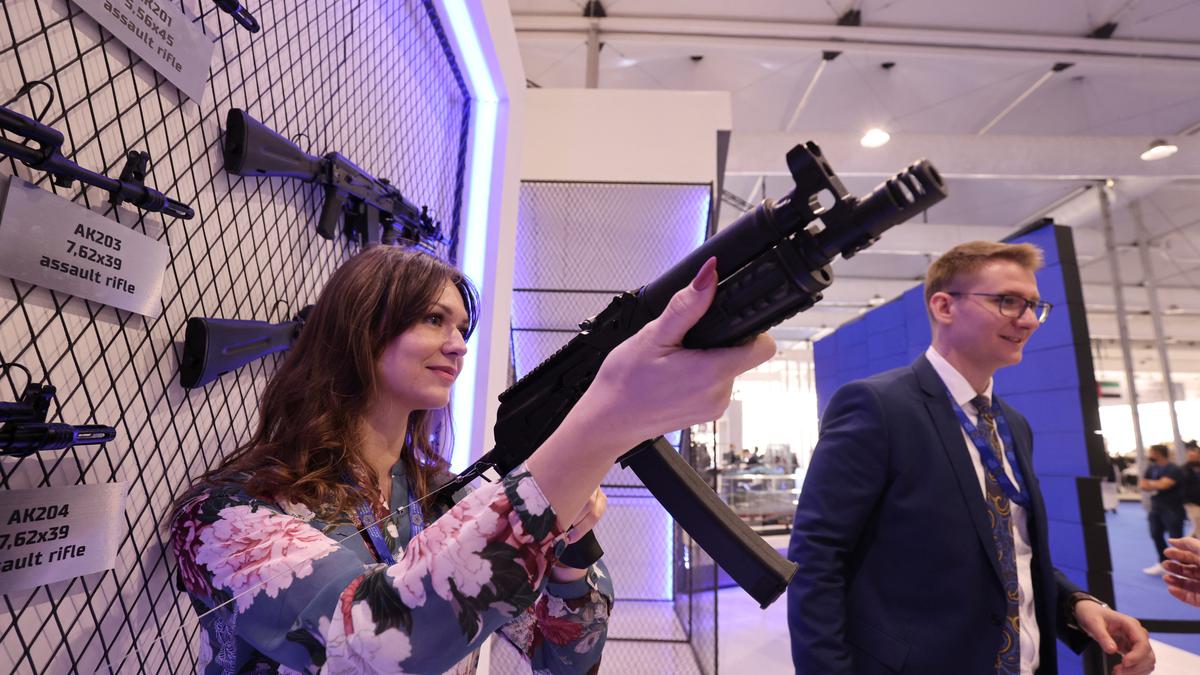 Ukraine crisis delays Ak-203 assault rifle deal with Russia