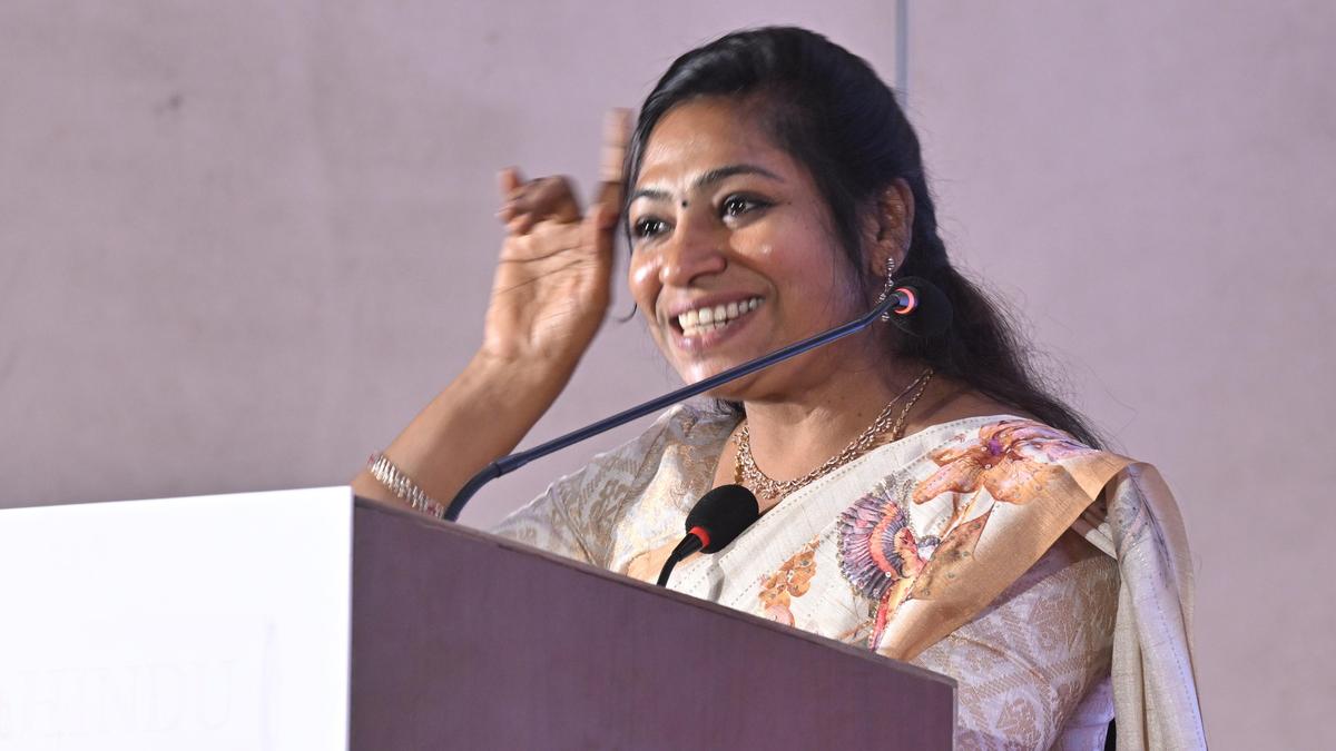 Exploring fundamentals of quantum computing and career pathways in the field