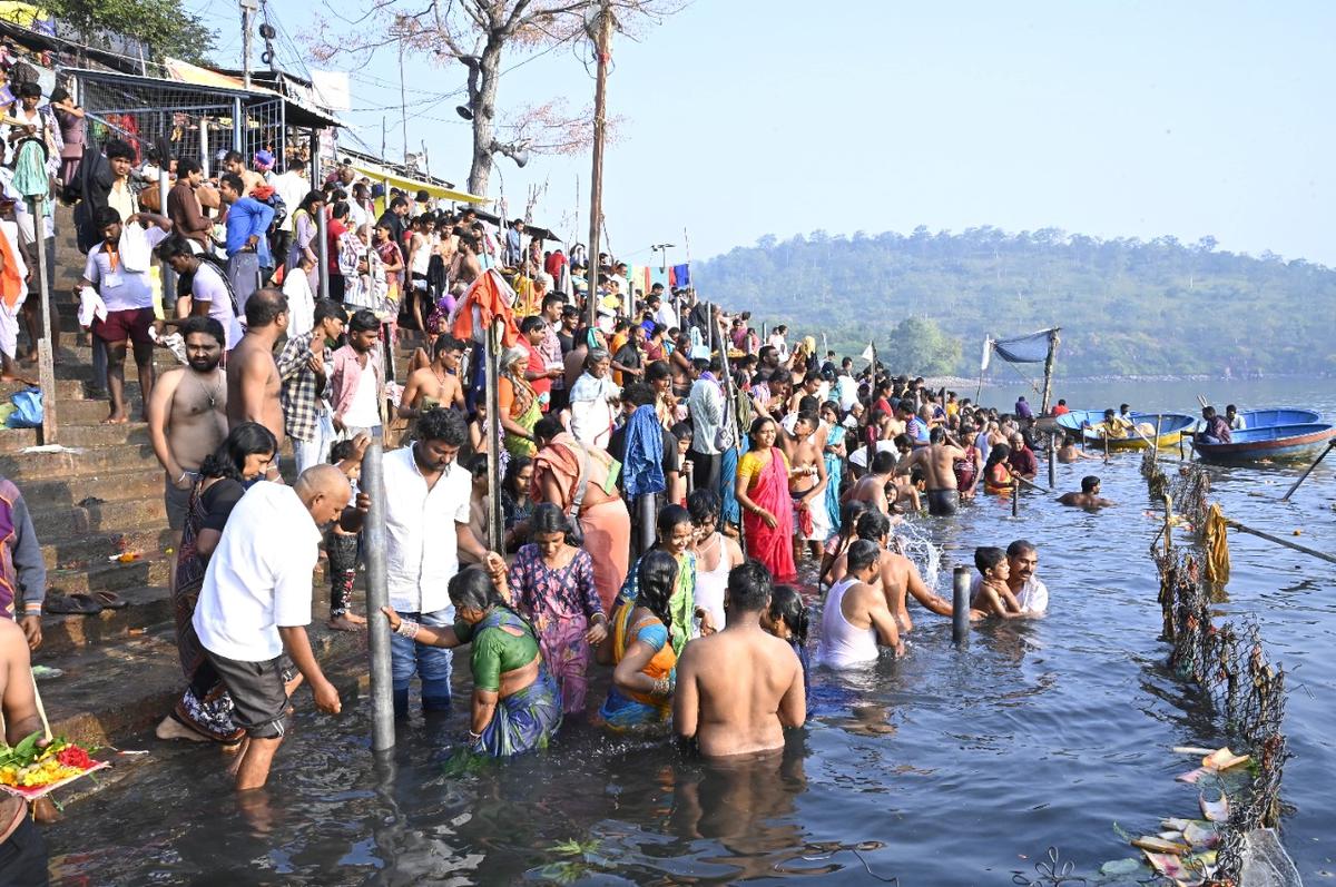 Devotee rush peaks at Srisailam in Andhra Pradesh as the auspicious