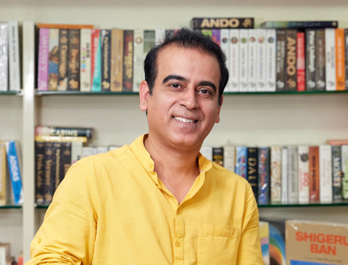 पेज 3 बुकशॉप के विनय सचदेवा