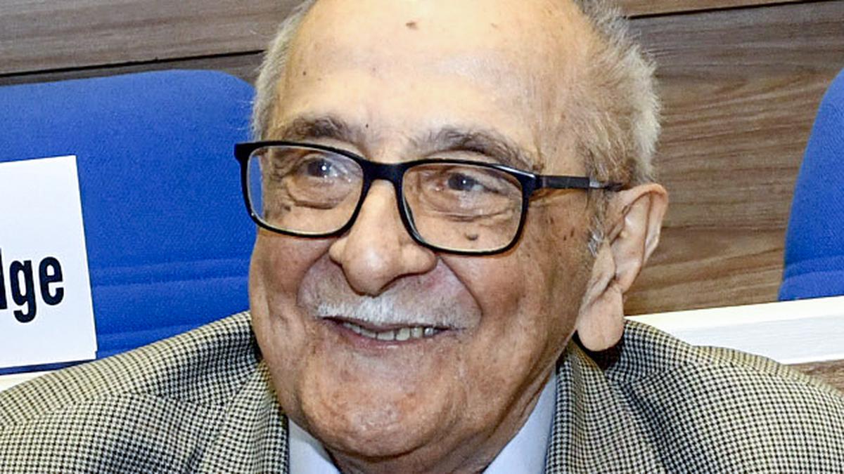 President Murmu, PM Modi pay rich tributes to late Fali S. Nariman 