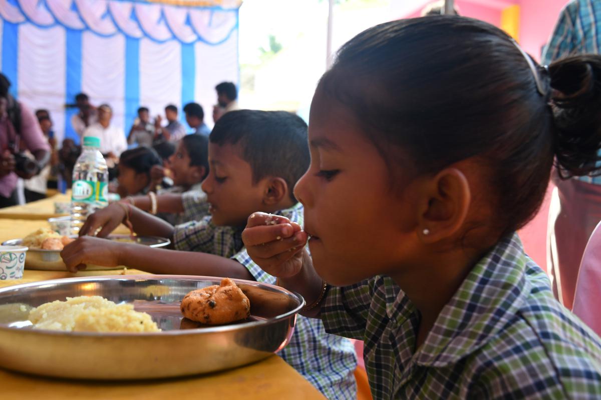 India ranks 107th out of 121 countries on Global Hunger Index - The Hindu