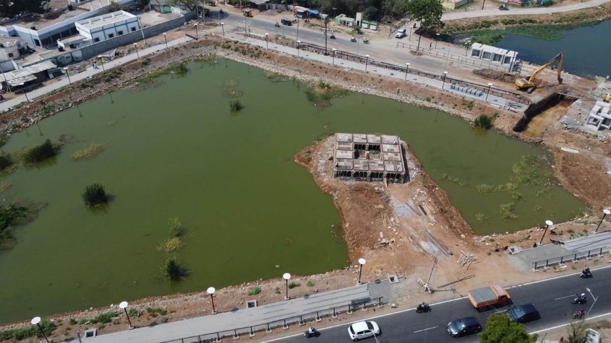 ‘Pillar construction at Kurichi Kulam will not reduce storage capacity’