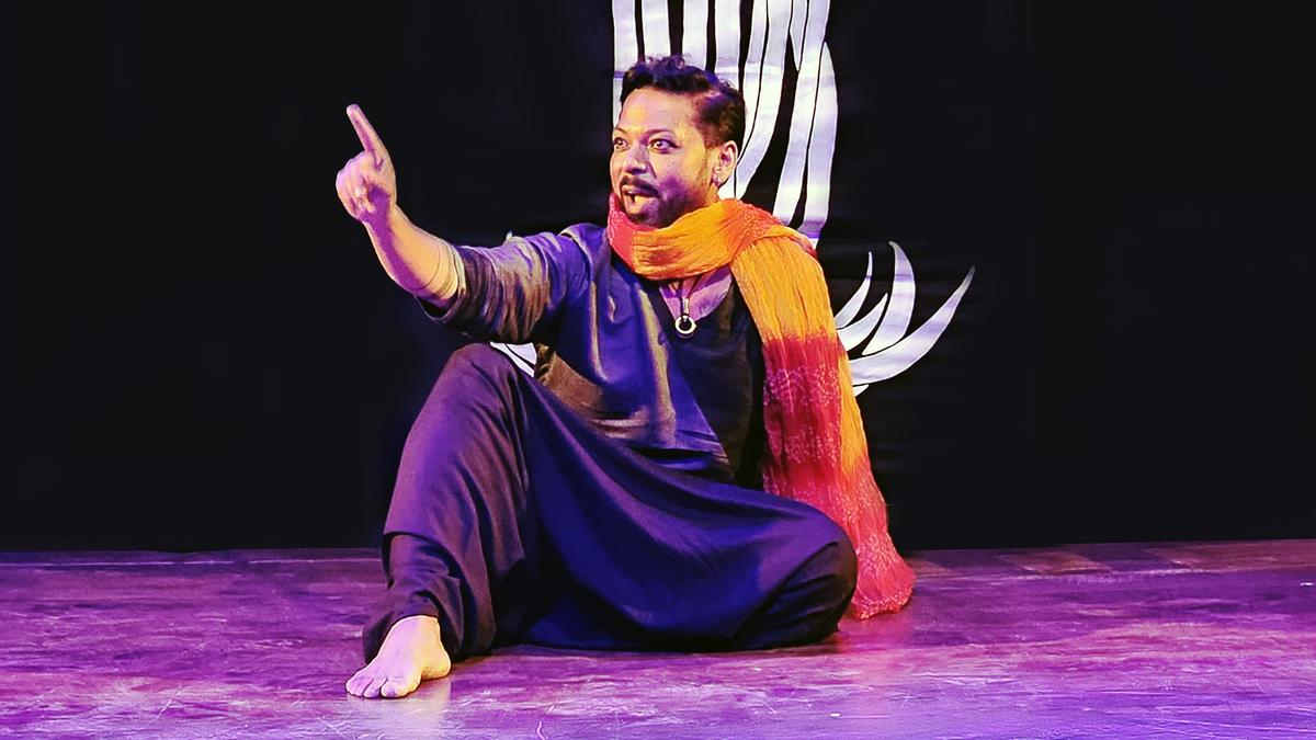 Hyderabad designer Ganesh Nallari’s play ‘Shikhandi’ bats for gender sensitivity