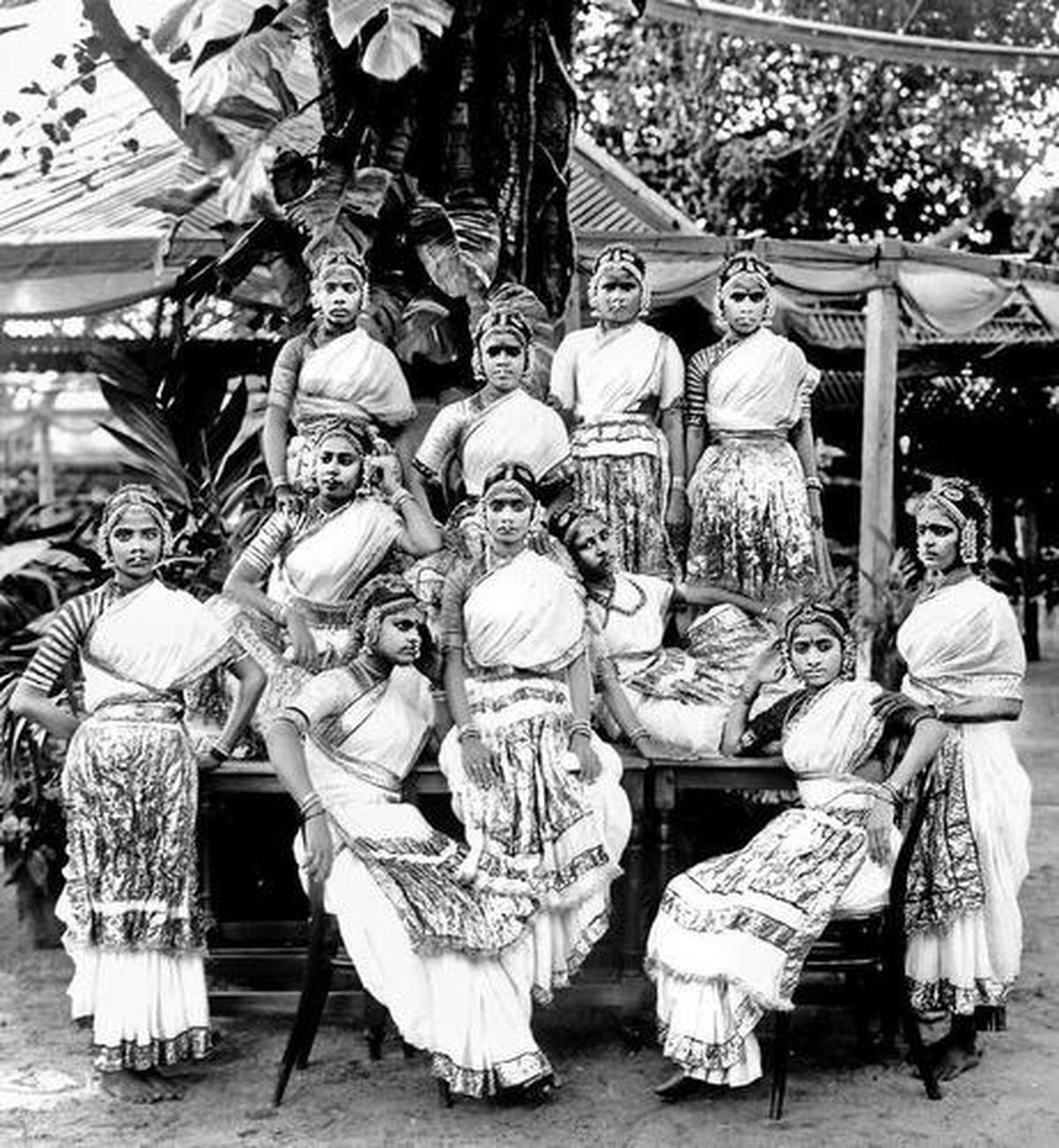 A group of devadasis before a performance in Madras in the early 20th century. 