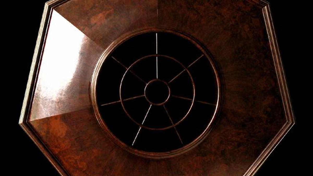 Bakelite, the first synthetic plastic
Premium