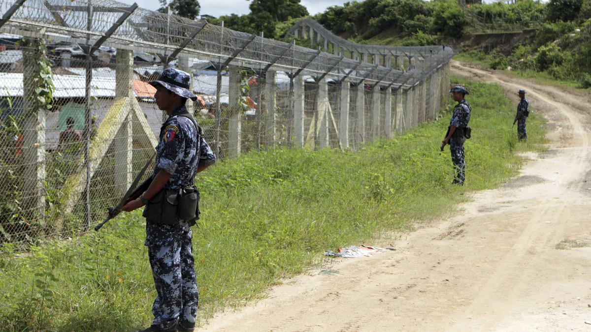 Myanmar ethnic armed group claims control of border region