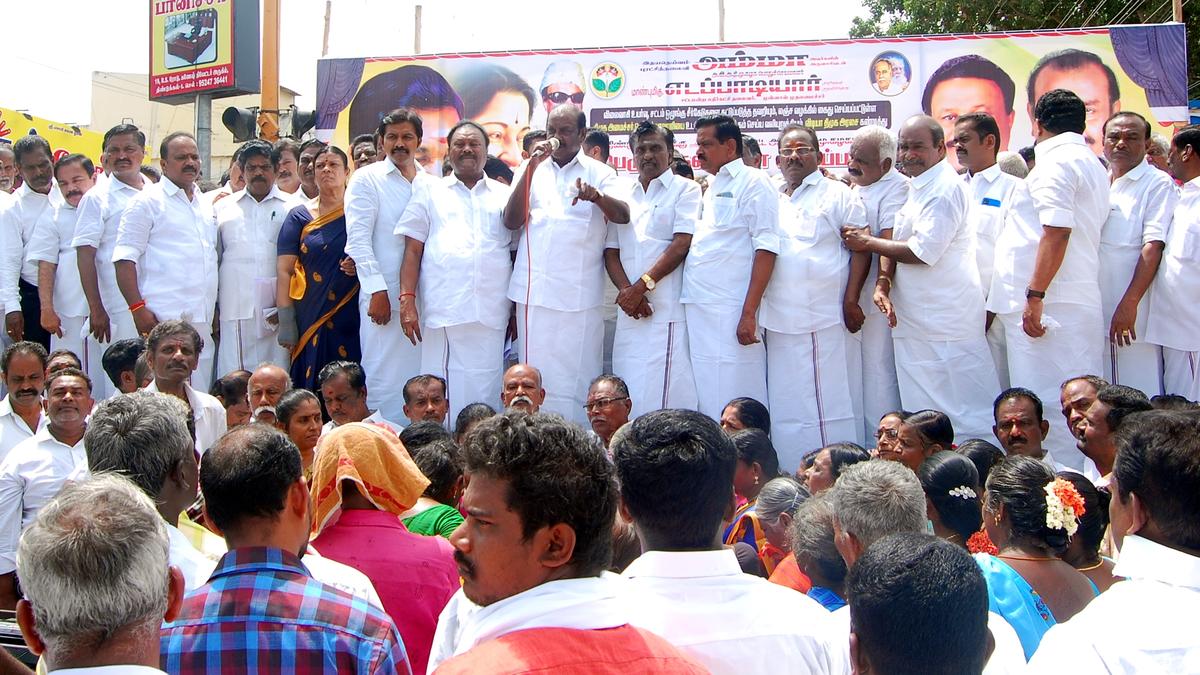 Crores of rupees being looted through TASMAC shops in Tamil Nadu: AIADMK