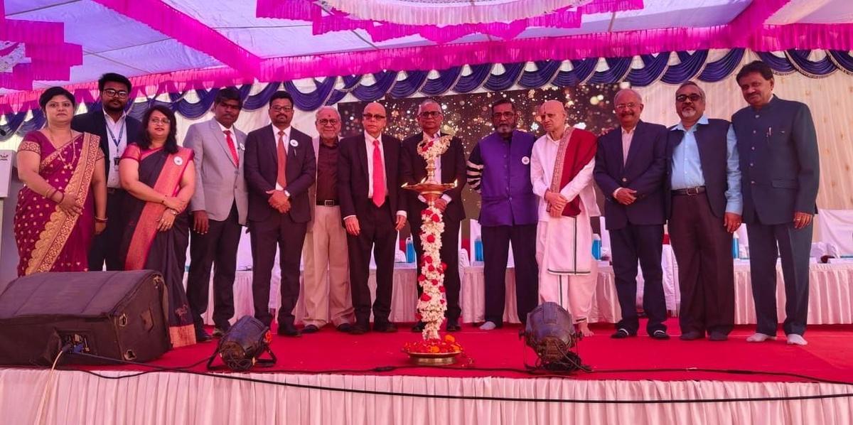 thehindu.com - The Hindu Bureau - KIMS alumni contribute over ₹2 crore to develop alma mater in Dharwad